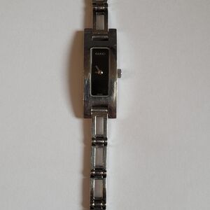 Gucci Silver Watch with Black Dial